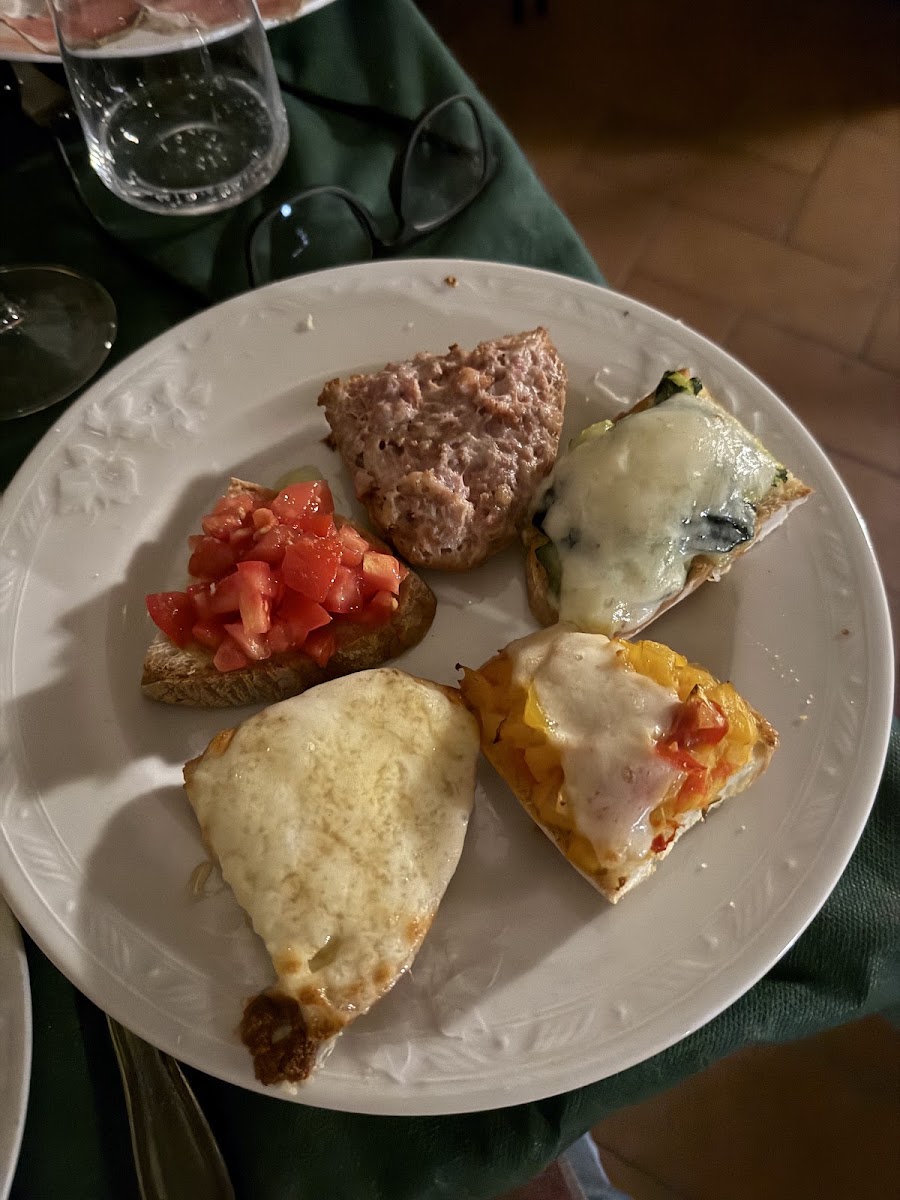 I crostoni misti della casa
